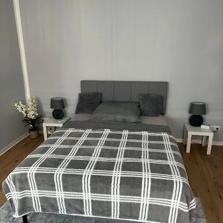 Διαμέρισμα Gemuetliches 2 - Mit Kueche Und Bad Zur Eigennutzung -schuster Homes- Vechelde