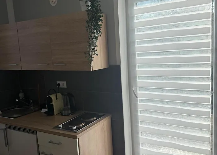 Appartement Gemuetliches 2 - Mit Kueche Und Bad Zur Eigennutzung -schuster Homes- *